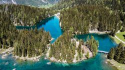 Le acque cristalline del lago Obernberger See in Tirolo - © TVB Wipptal