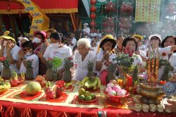 Le bancarelle del Festival Vegetariano di Phuket, in Thailandia - © Gail Palethorpe / Shutterstock.com

