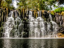 Le cascate di Rochester Falls vicino a Souillac a sud dell'Isola di Mauritius, Oceano Indiano