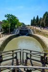 Le chiuse di Fonsérannes sul Canal du Midi a Beziers, Francia. Rappresentano l'ingresso nella città di Beziers - © 223806721 / Shutterstock.com