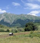 Le montagne (Sibiliini e Monti della Laga) che circondano Amatrice (Lazio)