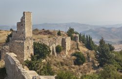 Le rovine del castello di Kanine vicino a Valona in Albania