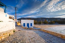 Le tipiche abitazioni greche nel villaggio di Stavros, isola di Donoussa.



