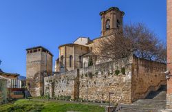 L'edificio gotico di San Michele nella città di Estella, Spagna.
