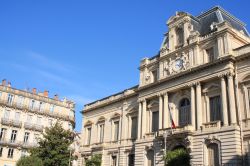L'elegante Palazzo di Giustizia della città di Montpellier in Occitania, Francia.

