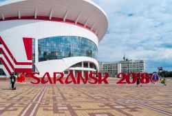 L'insegna "Saransk 2018" per la Fia Cup 2018 davanti al centro sportivo cittadino, Russia - © Stetiukha Kristina / Shutterstock.com