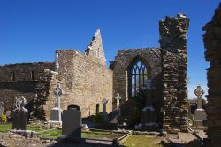 Lislaughtin Abbey, le rovine di una abbazia medievale di frati francescani vicino a Ballylongford in Irlanda