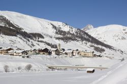 Livigno durante la stagione invernale - © Myroslava / Shutterstock.com