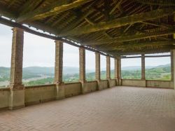 Loggiato nel Castello di Torrechiara a Langhirano