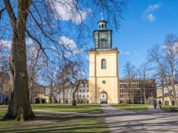 L'Olai Park di Norrkoping in una soleggiata giornata di primavera, Svezia.



