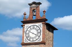 L'orologio della cheisa di Santa Maria in Impruneta, dintorni di Firenze, Toscana (Italy)