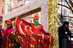 I festeggiamenti per la parata del Capodanno Lunare a New York, USA. Ogni anno questa ricorrenza coinvolge migliaia di persone che seguono la manifestazione nelle strade di Chinatown a Manhattan. ...