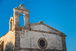 Particolare della chiesa di San Francesco da Paola a Marzamemi, Sicilia - Costruita per volere del principe di Villadorata assieme al complesso dell'adiacente tonnara, la chiesa antica di ...