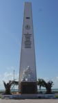 Memoriale alla Guerra nei pressi della spiaggia di Chetumal, Messico.

