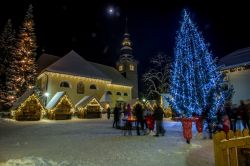 Un'immagine dei mercatini sloveni di Kranjska Gora