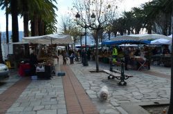 Il mercato ambulante di piazza Foch, Ajaccio