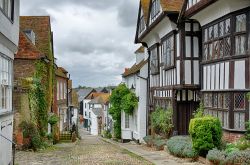 Mermaid Street, il gioiello del centro di Rye in Inghilterra e le sue Timber houses