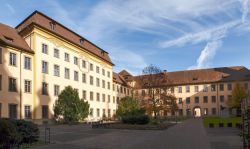 Coorte interna del monastero benedettino di Weingarten, Germania - Panorama della coorte interna del monastero presso Ravensburg © Mor65_Mauro Piccardi / Shutterstock.com 