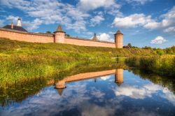 Monastero di Sant' Eutimio a Suzdal, Russia - Una splendida veduta del monastero di Sant'Eutimio, dichiarato patrimonio dell'Umanità dall'Unesco. Al suo interno si trovano ...