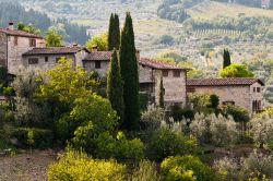 Montefioralle, provincia di Firenze: il borgo medievale. Sembra che il nome originale Monteficalle derivi dalle piante di fico che un tempo crescevano rigogliose attorno al castello.
