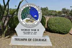 Monumento alla Seconda Guerra Mondiale al Campidoglio di Phoenix, Arizona - © Kit Leong / Shutterstock.com