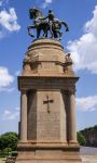 Monumento equestre all'Union Building di Pretoria, Sudafrica. Si tratta di alcuni edifici amministrativi progettati da Sir Herbert Baker con torri e giardini completati nel 1913 - © ...