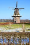 Mulino a vento a Vilstere, regione di Overijssel, Olanda.
