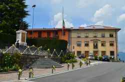 Il Municipio di Roncola in provincia di Bergamo, Lombardia