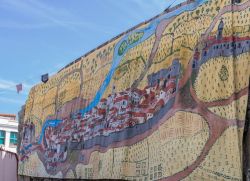 Murales sul castello di Ribadavia in occasione della Festa da Istoria (Spagna) - © Angel Arredondo Prieto / Shutterstock.com