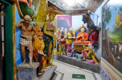 Negombo, Sri Lanka: interno dell'Angurukaramulla Temple, conosciuto anche come Bodhirajarama Maha Viharaya - © Denis Costille / Shutterstock.com