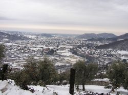 Nevicata a Gavardo fotografata dal Monte Magno in procincia di Brescia, Lombardia - © Pubblico dominio, Wikipedia