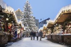 Nevicata ai Mercatini di Natale in centro a  Vipiteno (Sterzing), Alto Adige - © Alex Filz / IDM Alto Adige