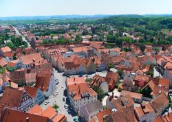 Nordlingen borgo Baviera dentro cratere meteorite - © Scirocco340 / Shutterstock.com