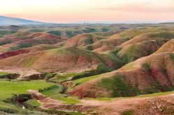 Paesaggio collinare nei dintorni di Lalish, Iraq settentrionale. - © Matus Duda / Shutterstock.com