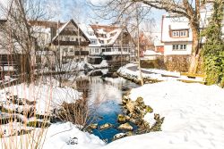 Paesaggio invernale nel borgo di Isny in Germania