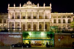 Palais Coburg, hotel storico di Vienna, utilizzato anche durante le trattative tra USA, Euopra e Iran sul tema del nucleare - © Mikhail Gnatkovskiy / Shutterstock.com