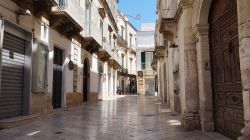 Palazzi eleganti nel centro cittadino di Martina Franca, Puglia - © Sergio Monti Photography / Shutterstock.com