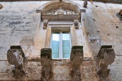Palazzo Guarini, una residenza nobiliare a Mesagne Puglia - © Mi.Ti. / Shutterstock.com