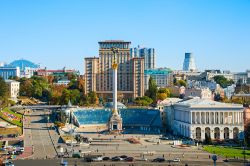 Panaorama aereo di Maidan Nezalezhnosti a Kiev, Ukraine. La piazza principale della capitale ucraina.
