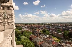 Panorama dall'alto della città di Leuven, Fiandre (Belgio). Sorge sui vari rami del fiume Dyle ed è costituita da 5 antichi Comuni.

