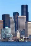 Panorama degli edifici di Seattle sul lungomare, stato di Washington (USA).

