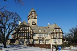 Panorama del Pavillon Gallery Museum in inverno a Winnipeg, Manitoba (Canada).

