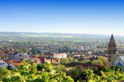 Panorama della città di Pécs, Ungheria. La città ha avuto ruoli importanti nel corso della storia dell'Ungheria e conserva ancora oggi molte testimonianze delle dominazioni ...