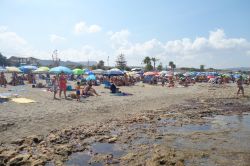 Panorama della spiaggia di Cornino fotografata dal mare