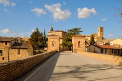 Una veduta di Bevagna, Umbria, Italia. Questo comune in provincia di Perugia conta circa 5.200 abitanti.
