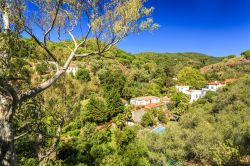 Panorama di Caldas de Monchique, regione montuosa dell'Algarve, Portogallo.



