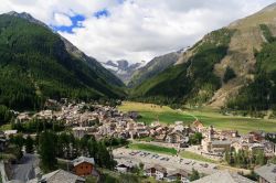 Panorama di Cogne in Valle d'Aosta, Parco Nazionale del Gran Paradiso