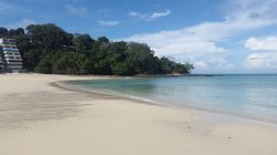 Panorama di Contadora Island, Panama: spiagge di sabbia chiara e fine e acque cristalline per gli appassionati di snorkeling sono il biglietto da visita di quest'isola situata a breve distanza ...