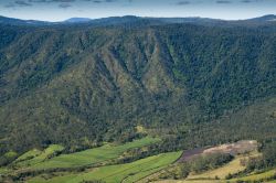 Panorama di Mackay, Australia. Questa località, situata a circa 900 km da Brisbane, è soprannominata la "capitale dello zucchero" perchè produce più di ...