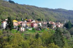 Panorama di Marsigli di Davagna tra le colline di Genova in Liguria